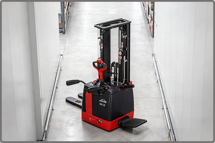 Product model and specification of lithium battery for Toyota forklift 8FBN15